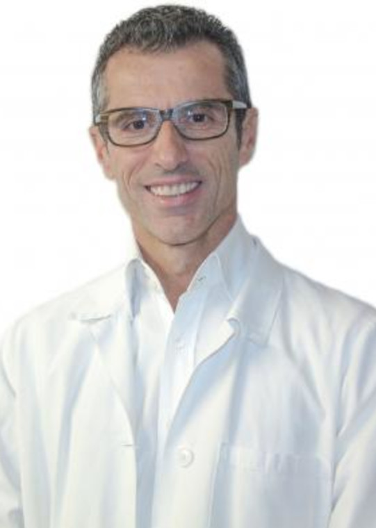 Dr. Cesare Bertelli 